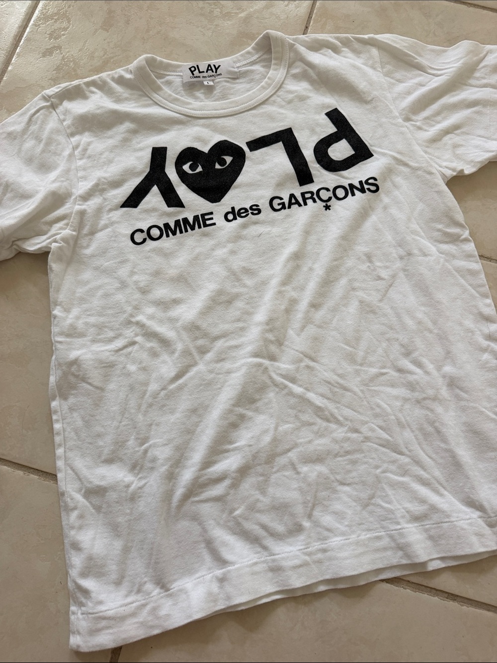 Comme des Garçons Play White Short Sleeve Tee with Black Logo